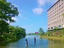 【外観】お部屋からの眺めは絶好の立地があってこそ。周辺も静かで落ち着いてお過ごしいただけます。
