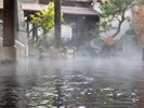 大露天風呂「江戸情話 与市」