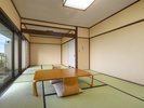 角島大橋側 二間和室 8畳+4.5畳(禁煙)
