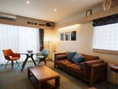 【デラックスツイン とぅーの部屋/45u/禁煙】陶芸家・大嶺實清先生の陶器のお部屋