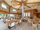 レストラン「花いずみ」