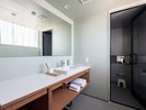 Superior with Japanese-style�b����