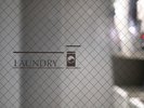 B1F LAUNDRY�bLOUNGE�ɗאڂ��Ď����̔��@�ƃR�C�������h���[�����p�ӂ��Ă���܂��B