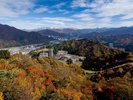 【外観<秋>】紅葉シーズン風景