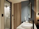 バスルーム:バス・トイレが別となっており、朝のおでかけ準備も時間を有効に使えます。