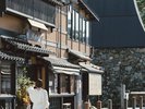 出石城下町(ホテルから車で35分):但馬の小京都と知られており、日本最古年の時計台があります