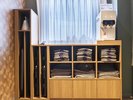 各階エレベーターホールにはアイロンなど貸出備品をご用意しております