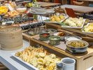 シェフの手作り朝食ブッフェ