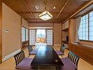 【本館の客室「龍宮殿」】本間10畳/広縁 バス・ウオシュレットトイレ完備