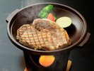 【ご夕食】国産豚の陶板焼き(一例)
