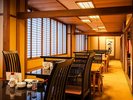 【施設】和食処「すいげつ」小上がり席。少人数からご家族連れまで幅広くご利用いただけます。