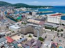 【外観】小樽運河徒歩1分。運河クルーズや情緒ある街並み、小樽グルメを満喫