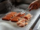 ■<夕食ビュッフェ>鉄板焼き※掲載内容は一例です。仕入れ状況等により変更になる場合がございます。