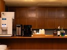 コーヒーマシン(無料サービス)・製氷機等