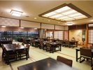 館内レストラン【三十三間堂】