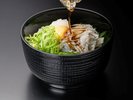 生しらす丼
