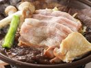 【季節の会席】秋(9月〜11月)知多豚と若鶏の朴葉焼き ※イメージ