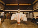 特別な一夜として、能舞「枕慈童」をお楽しみいただきます。