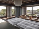 【特別和洋室〜黒松 KUROMATSU】このお部屋からは100年後の未来にもつなぎたい景色が広がります。