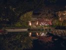 水郷柳川の夜に浮かぶ、幻想的な御花の風景