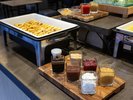�y���H�z�a�m�H�u�b�t�F/7:00�`10:00�@�t�����`�g�[�X�g�͗l�X�ȃg�b�s���O�Ńo���G�[�V�����L���Ɂ�