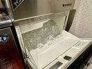 【無料 製氷機】冷たい一杯に是非!