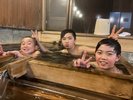 お子様も安心!天然温泉の貸切檜風呂で、家族みんなの至福のひととき