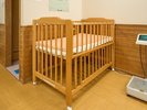 【大浴場 女湯】脱衣所にベビーベッドがございます。