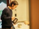 お部屋に地元名産の茶、珈琲のサービス