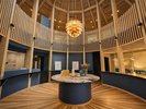 北欧の建築と木のぬくもりを感じるレストラン