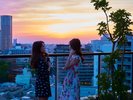 ペントハウスのテラスからは、東京の景色が一望できます。