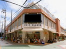 【周辺・景観】那覇市第一牧志公設市場:多くの観光客で賑わいます