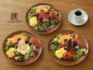 1階カフェ「椿サロン」で味わう、日替わりの朝食メニュー3種。