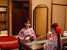茶室造りもみじ琉球畳12畳;信楽焼バス温泉付き