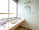 通常客室(和室10畳・トイレあり)