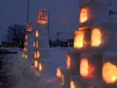 なんよう雪灯かり祭りは、市内各所で手作りキャンドルのやさしい灯かりが街を灯します。