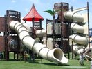 ドリームランドは、南陽市民体育館に隣接する中央花公園内にあります。