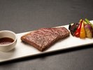 【別注料理】「前沢牛リブロースステーキ」鮮やかな霜降り、舌ざわり、風味。至高の一品です。※イメージ