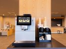 【ドリンクコーナー】旅の疲れを癒すコーヒーサーバー。ご自由にご利用いただけます。