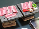 黒毛和牛カルビW溶岩焼き