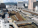 客室の窓から広島駅の在来線ホーム、線路を眺めることができるビュールームです。