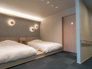 ユニバーサルルーム【和室12.5畳+洋室】/ローベットツイン