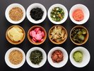 彩り豊かな具材で味わう至福のお茶漬け。