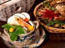 信州産の松茸は、旬の香りと旨味がご満喫いただけます