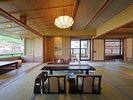 【燈火亭】露天風呂付客室B(10畳+4.5畳+掘りごたつ)定員5名