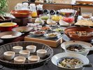 【バイキング朝食】和洋食メニュー&フルーツ・デザートも豊富に