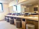 女性脱衣場 営業時間15:00〜25:00 翌朝05:00〜10:00