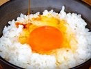 黄身の濃いマキシマム卵