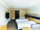 リニューアルオープンの和モダン客室。ゆっくりとお寛ぎください。