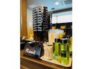 男性浴場のアメニティ カミソリ、綿棒、ヘアトニック、シェービングフォーム(浴場)がございます。